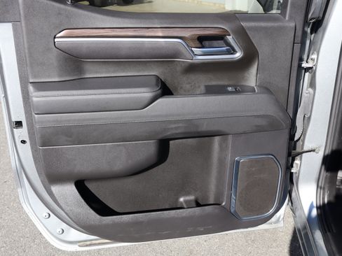 Certified 2025 Chevrolet Silverado 1500 LT image 29