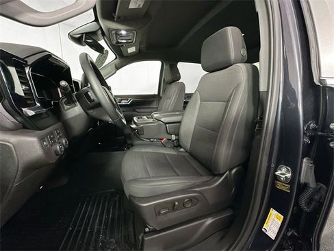 Used 2024 Chevrolet Silverado 1500 LT image 17
