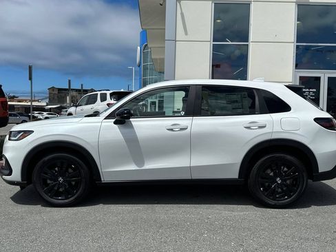 New 2026 Honda HR-V Sport image 6