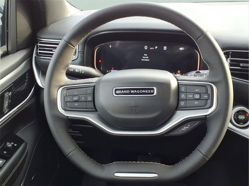 New 2026 Jeep Grand Wagoneer Limited image 17