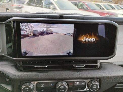 New 2026 Jeep Gladiator Sport image 32