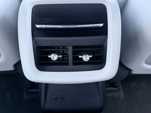 Used 2024 Cadillac Lyriq Luxury RWD image 60