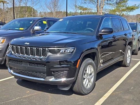 New 2026 Jeep Grand Cherokee L Laredo AWD/4WD image 3