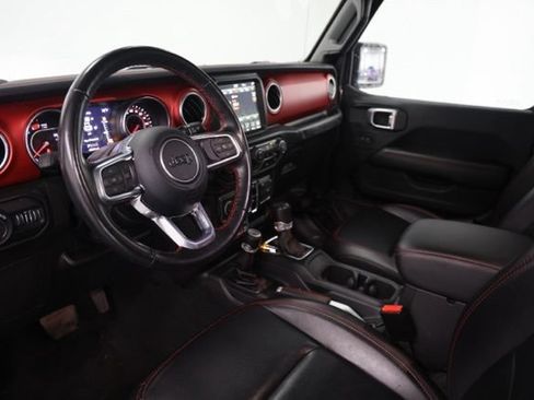 Used 2022 Jeep Wrangler Unlimited Rubicon w/ Steel Bumper Group AWD/4WD image 17
