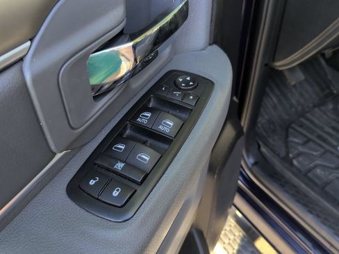 Used 2016 RAM 1500 Big Horn AWD/4WD image 16