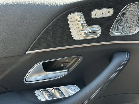 Certified 2026 Mercedes-Benz GLE 450 4MATIC image 11