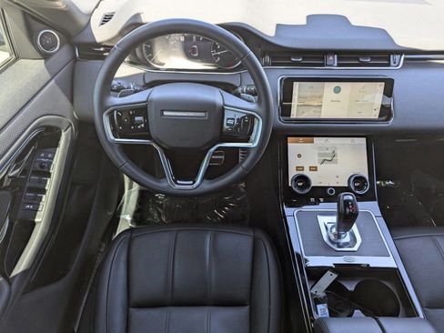 Used 2023 Land Rover Range Rover Evoque R-Dynamic S AWD/4WD image 15