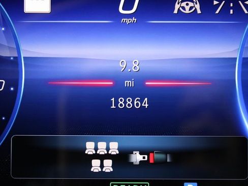 Used 2023 Mercedes-Benz EQS 580 4MATIC SUV image 8