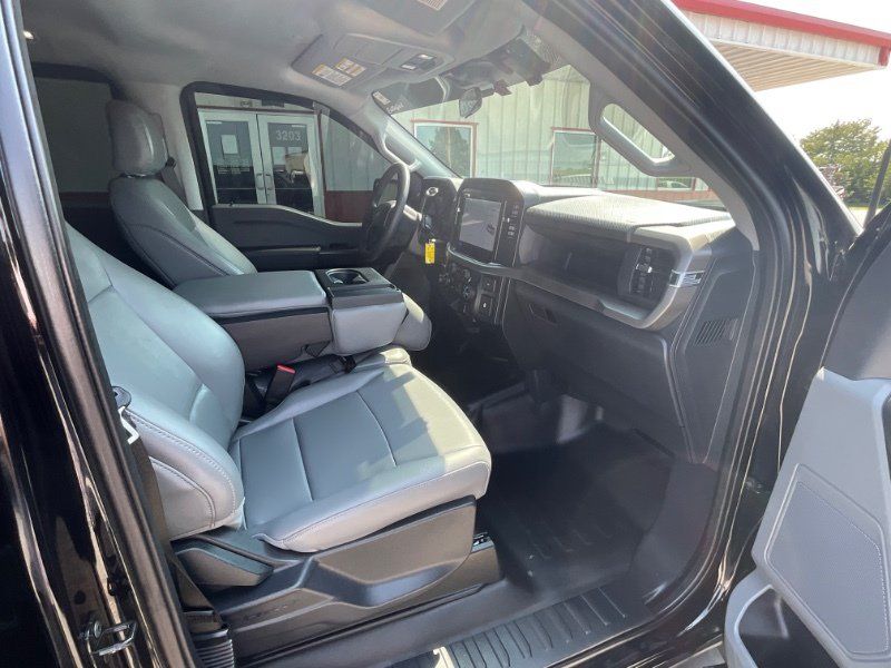 Used 2025 Ford F150 XL AWD/4WD image 10