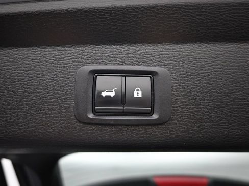 Used 2023 Mitsubishi Outlander SE FWD image 32