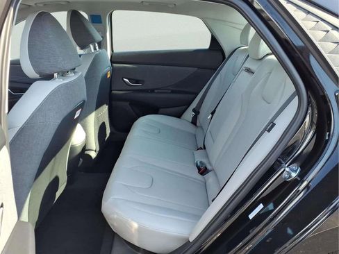 New 2026 Hyundai Elantra Limited image 14