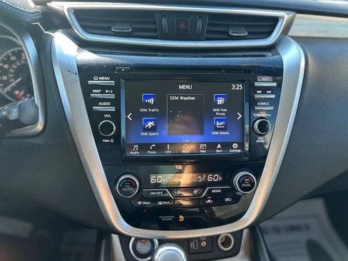 Used 2018 Nissan Murano SV image 40