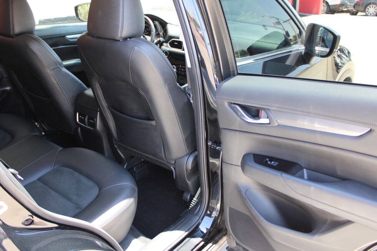 Used 2018 MAZDA CX-5 Touring w/ Preferred Equipment Package FWD image 15