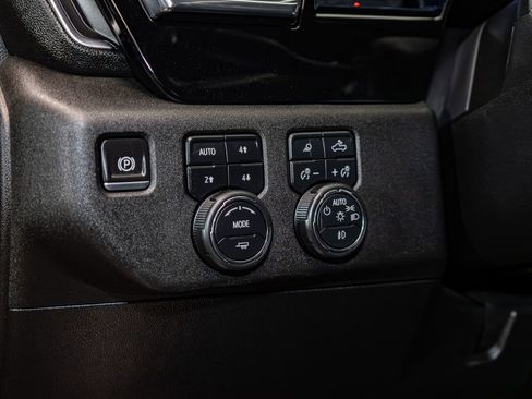 Used 2024 Chevrolet Silverado 3500 LTZ w/ LTZ Plus Package AWD/4WD image 21