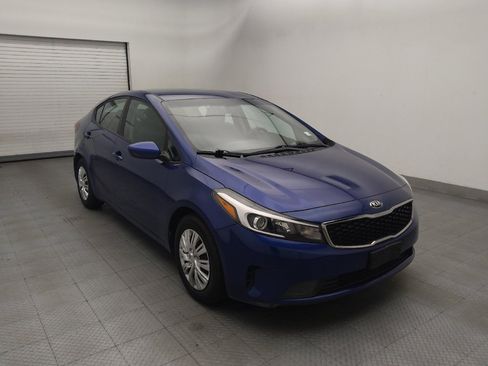 Used 2018 Kia Forte LX FWD image 13