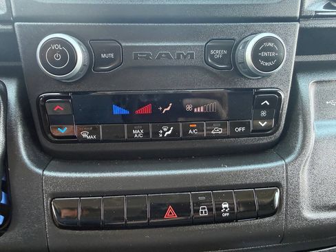 Used 2023 RAM ProMaster 3500 w/ Convenience Group FWD image 36