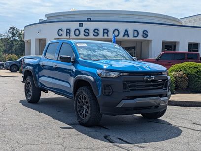 Used 2023 Chevrolet Colorado Trail Boss w/ Advanced Trailering Package