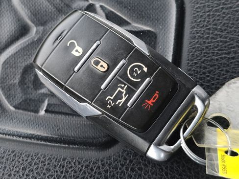 Used 2022 RAM 1500 Laramie image 33