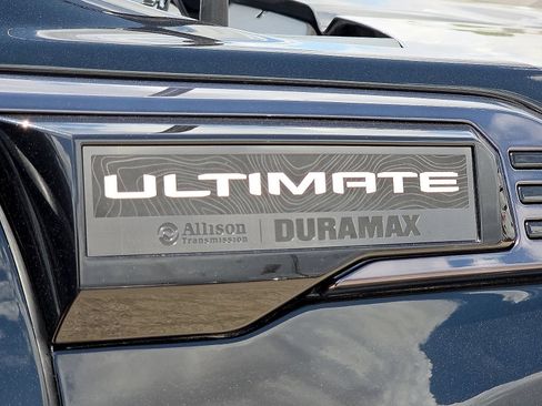 Used 2024 GMC Sierra 2500 Denali Ultimate w/ Max Trailering Package AWD/4WD image 13