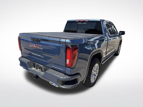 Used 2025 GMC Sierra 1500 Denali w/ Technology Package AWD/4WD image 7
