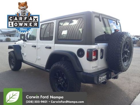 Used 2024 Jeep Wrangler Willys image 5