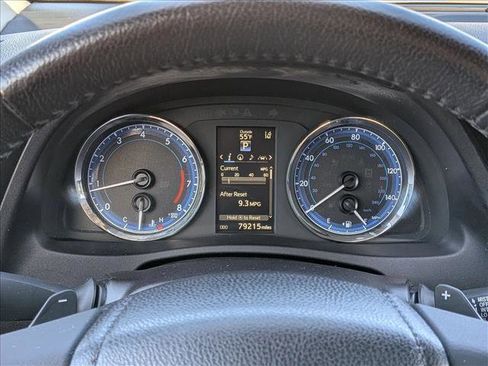 Used 2019 Toyota Corolla XSE image 11