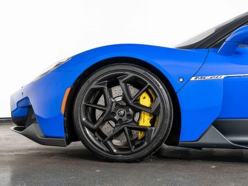 Used 2022 Maserati MC20 Coupe image 14