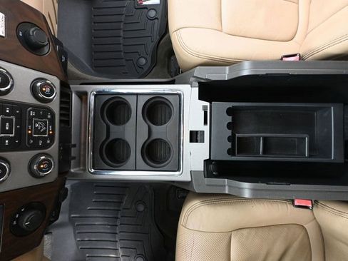 Used 2015 Ford F350 Lariat w/ Camper Package image 35