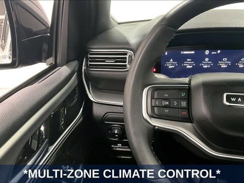 Used 2024 Jeep Wagoneer Series II AWD/4WD image 15