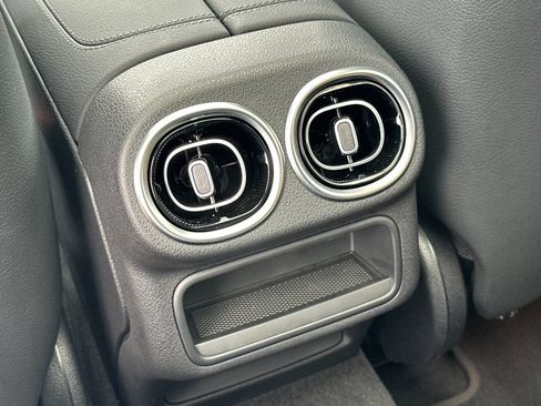 Certified 2026 Mercedes-Benz GLC 300 4MATIC image 14
