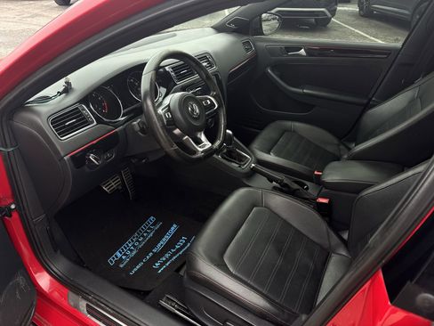 Used 2016 Volkswagen Jetta GLI SEL image 10
