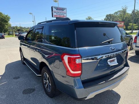 Used 2019 Ford Expedition XLT w/ Equipment Group 202A RWD image 7