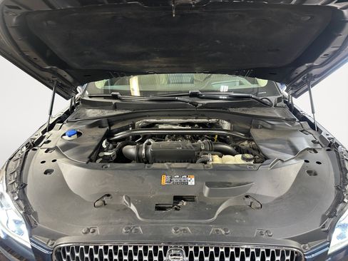 Used 2020 Lincoln Aviator Reserve w/ Equipment Group 201A AWD/4WD image 32
