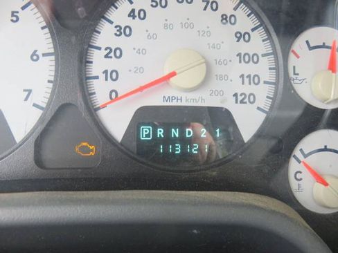 Used 2008 Dodge Ram 1500 Truck ST AWD/4WD image 12