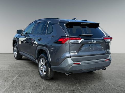 Certified 2023 Toyota RAV4 XLE w/ Convenience Package AWD/4WD image 4