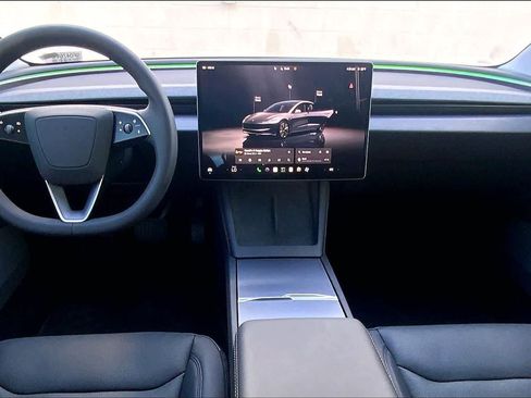 Used 2025 Tesla Model 3 Long Range RWD image 10