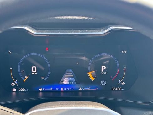 Used 2024 Chevrolet Colorado LT w/ LT Convenience Package RWD image 18