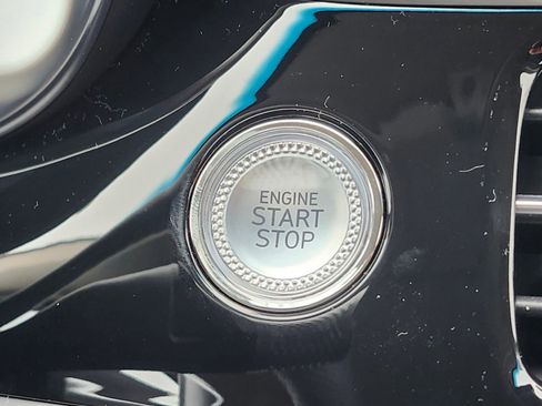 New 2026 Genesis G70 2.5T image 25