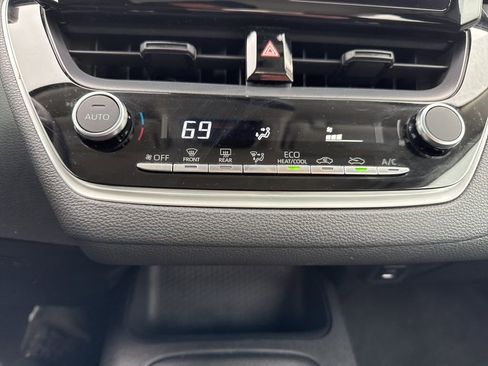 Certified 2024 Toyota Corolla LE image 38