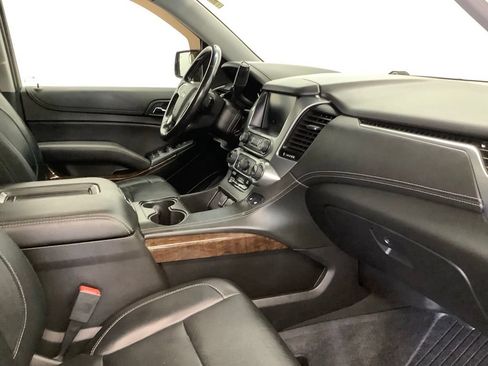 Used 2019 Chevrolet Tahoe LT AWD/4WD image 31