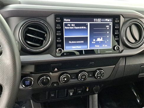 Used 2020 Toyota Tacoma TRD Off-Road image 28