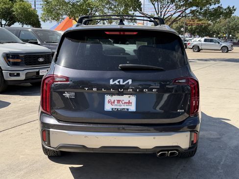 Used 2025 Kia Telluride S AWD/4WD image 6