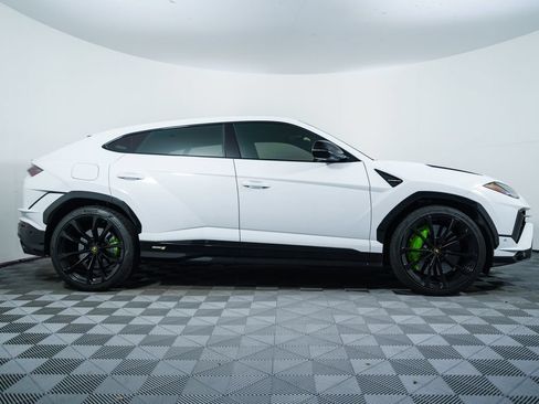 Used 2024 Lamborghini Urus S AWD/4WD image 8