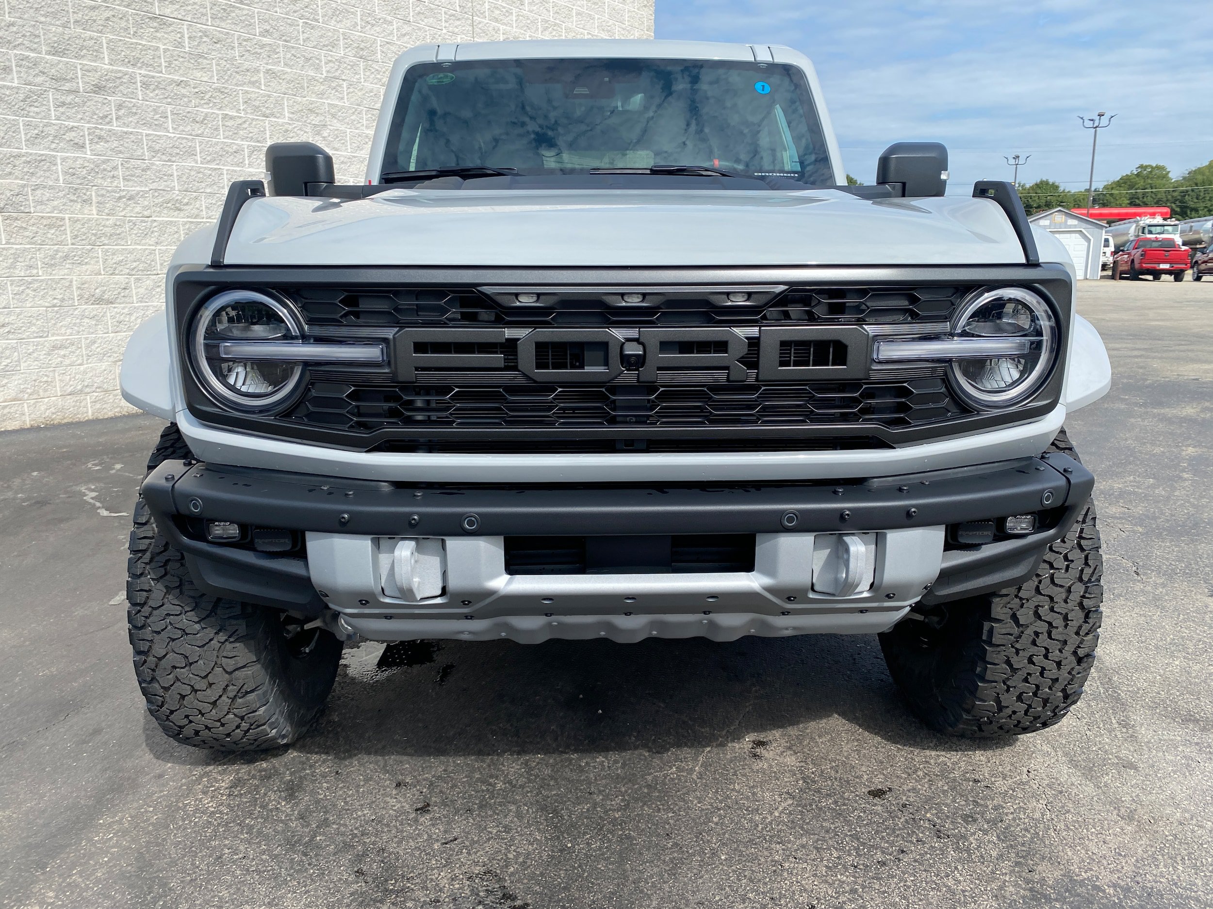 New 2026 Ford Bronco Raptor AWD/4WD image 17