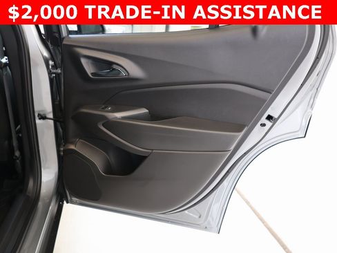 New 2026 Chevrolet Trax RS w/ Sunroof Package image 31