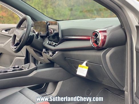 New 2026 Chevrolet Equinox RS image 17