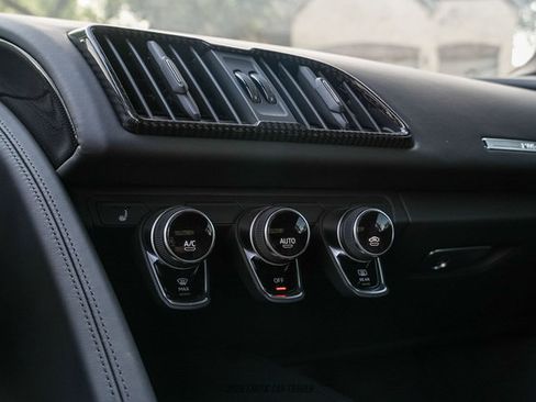 Used 2023 Audi R8 V10 performance RWD image 26