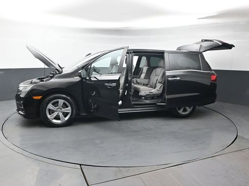 Used 2018 Honda Odyssey EX-L image 48