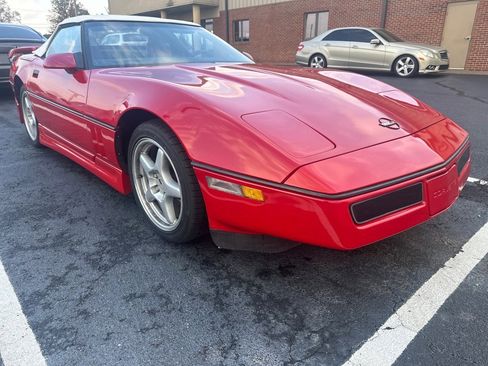 Used 1987 Chevrolet Corvette Convertible image 1