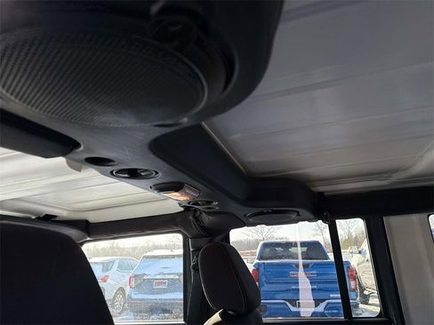 Used 2014 Jeep Wrangler Unlimited Sahara w/ Dual Top Group image 10